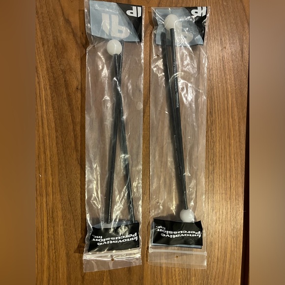 Innovative Percussion
Fundamental Keyboard
Mallets F12 (2 sets) - Picture 1 of 4